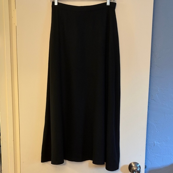 Requirements Dresses & Skirts - Requirements Vintage Classic Academia Preppy Black Maxi Virgin Wool Skirt, 10